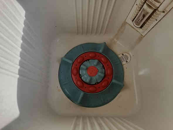 أغراض نضاف كلهن عالفحص
صوبة زيتية ١٠ خانات الحافظ اخت الجديدة
غسالات ٢ وحده ١١ كيلو والثانية ١٤ كيلو
صوبه كهربائيه ٦شمعات
هيتر جديد مامستعمل
مكانهن حله بكرلي شارع محطة الغاز او الاتصال عالرقم *********** الرقم بيه واتساب
