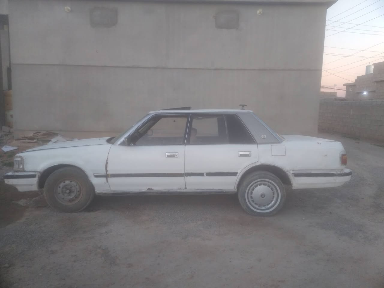 السلام عليكم سوبر للبيع كير ومحرك بطه شرط صدر شرط رقم نينوى احمر تكسي شرط التحويل السعر 14 وبيهه مجال 
***********
