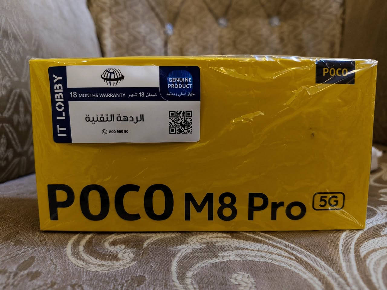 POCO m8 pro 5g جهاز 
📱 الشاشة
6.83 بوصة AMOLED
دقة 1.5K (‎2772×1280)
معدل تحديث 120Hz
سطوع يصل إلى 3200 نيت
حماية Gorilla Glass Victus 2 
Xiaomi Italia 
⚙️ المعالج والأداء
معالج: Snapdragon 7s Gen 4 (تقنية 4nm)
معالج رسوميات: Adreno GPU 
Xiaomi Italia
💾 الذاكرة
RAM: ‏8GB
التخزين: ‏256GB 

نوع الذاكرة: LPDDR4X + UFS 2.2 
Xiaomi Italia
📷 الكاميرات
خلفية رئيسية: 50MP مع OIS
كاميرا واسعة: 8MP
أمامية (سيلفي): 32MP 
Cinco Días
🔋 البطارية
6500mAh
شحن سريع 100W
يدعم الشحن العكسي 22.5W 

 الاتصال
5G
Wi-Fi
Bluetooth 5.4
GPS / GLONASS / Beidou 
Beebom Gadgets
📱 النظام
Android 15
HyperOS من شاومي 
Beebom Gadgets
🔊 ميزات إضافية
بصمة داخل الشاشة
سماعات ستيريو مزدوجة
مقاومة ماء وغبار (حتى IP69K) 

 يتميز بشاشة ممتازة 120Hz بطارية ضخمة 6500mAh وشحن سريع جدًا 100W مع أداء جيد بمعالج Snapdragon 7s Gen 4

استخدم 10 ايام سعر الجهاز 350 قفل


**إذا كنت صاحب هذا الإعلان وتريد حذفه لأي سبب، رجاءا أرسل رسالة إلى الدعم الفني**