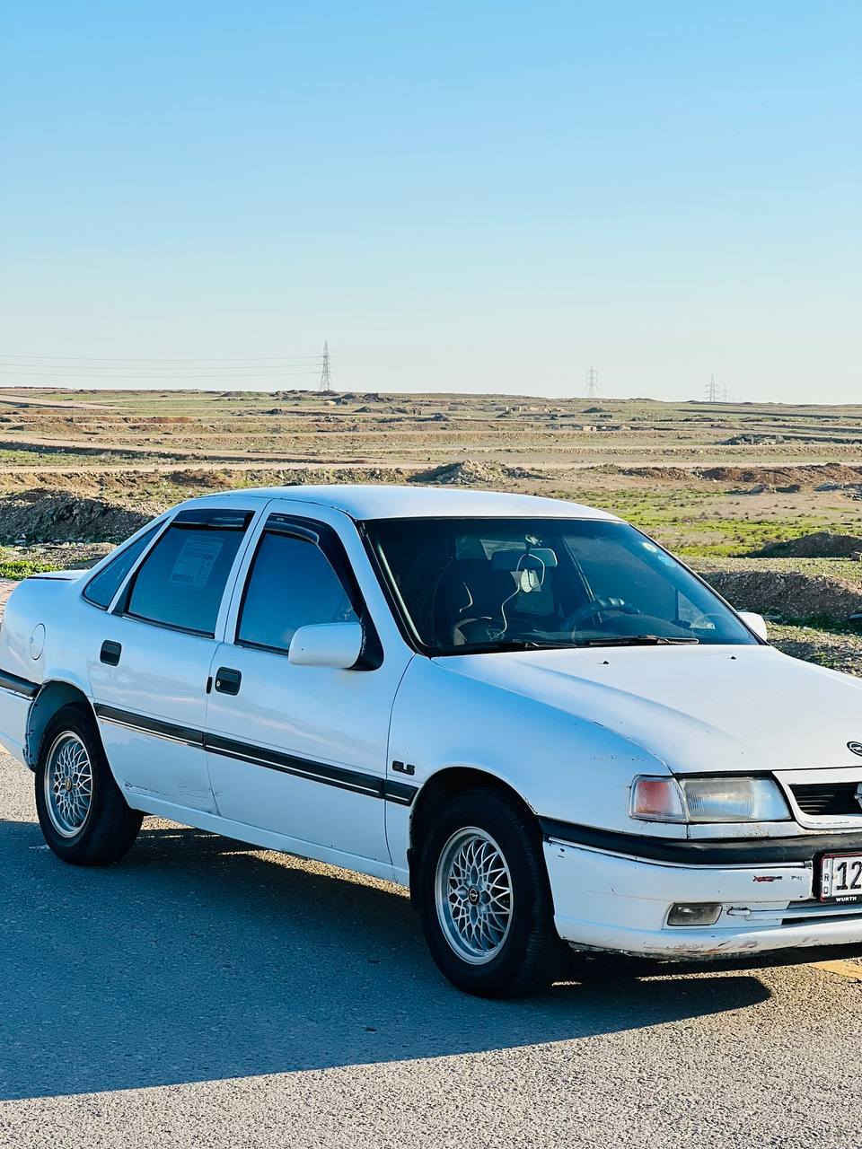 سلام عليكم فكترا موديل 92 ))((( حجم 16 )) سنويه ماتنتهي ايله 2030 بسمنه السياره ))(( بيه معجون بل صقف مال سعاف بكع صقار اربع مكانات))(( ولبوند  شبرين بل نص ؟؟  باب نفر شبر جوا لمرا هم؟  دوار دوسات فقط سعر 43بي مجال ***********
