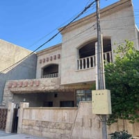 � قطع من بيت للبيع   📍المساحة214.6  متر 📏 الواجهة:7.40 📏 النزال: 29 مت...