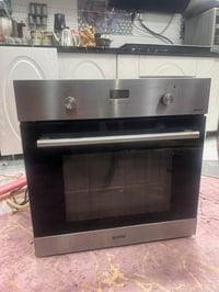 فرن كهربائي وغازي استعمال نضيف جداً للبيع بسعر مناسب 07870830831