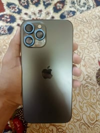 آيفون ١٢ برو ماكس • ٢٥٦ • مكفول