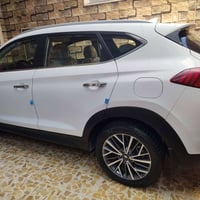 توسان للبيع موديل 2020  ماشية 63  بدون ضرر  رقم اربيل مسطرة  نظافة فول...