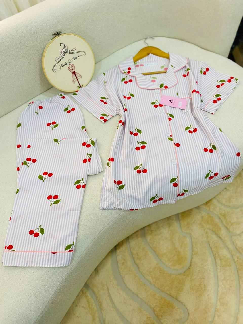 وصل بجامة كريشة
قياسات L/xL/xxL/3xL
سعر الدرزن ب 75,000

Tl بغداد, العراق


**إذا كنت صاحب هذا الإعلان وتريد حذفه لأي سبب، رجاءا أرسل رسالة إلى الدعم الفني**