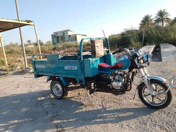 السلام عليكم
مرخصت مدير الكروب ستوته للبيع موديل 22 مكينه موديل (25) تخم تاير جديد الامامي والخلفي كله جديد ما عايزه برغي الله شاهد وين الجناي ستوته خير من الله الشراي يتصل ***********  او خاص متواجد  
مكاني الحله الحمزة الغربي .ع.  السعر 1900 وبيها مجال
