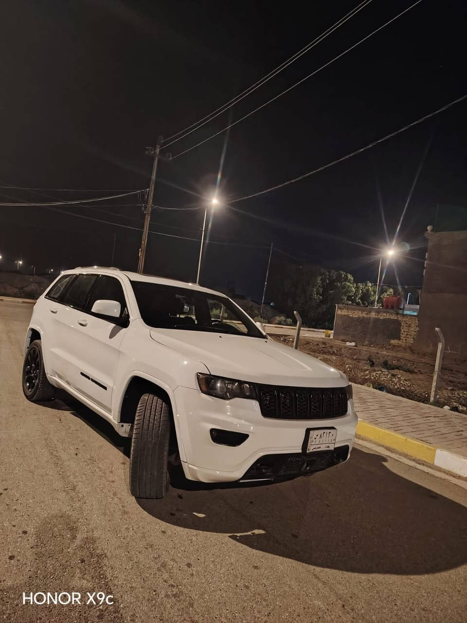 جيب موديل 20 بلاك توب فتحه رادار امامي حساسات خلفيه كشنات جلد اسود حجم المحرك 3600 بيها بساتم 14 حادثهه بالمنشور سياره جاهزه على اخر حبايه بيع او مراوس بسياره اقل السعر 220 عنوان واسط الصويره
***********
