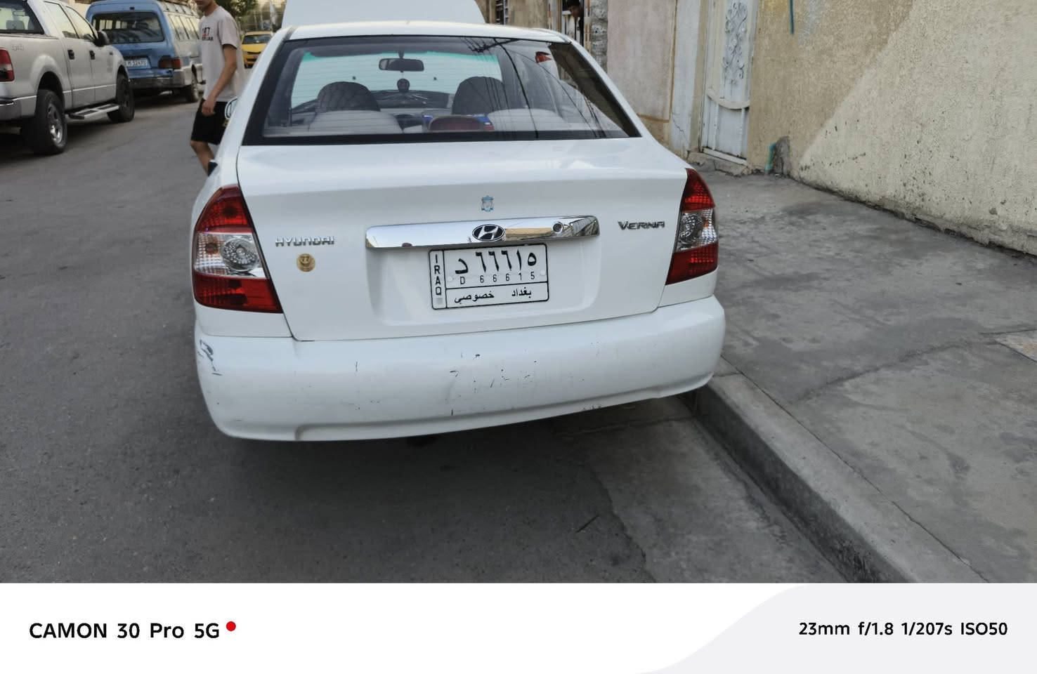 فيرنا ١٢ اوتوماتيك ماشية ١٤٩٠٠٠ تدفئة تبريد شغالات كير ومحرك خير من الله كشر بيه ملاحظات بسيطة واضحة بالصور بدون ضربة السيارة مكانها الحرية السعر ٧٠ ورقة
للاتصال ***********.
