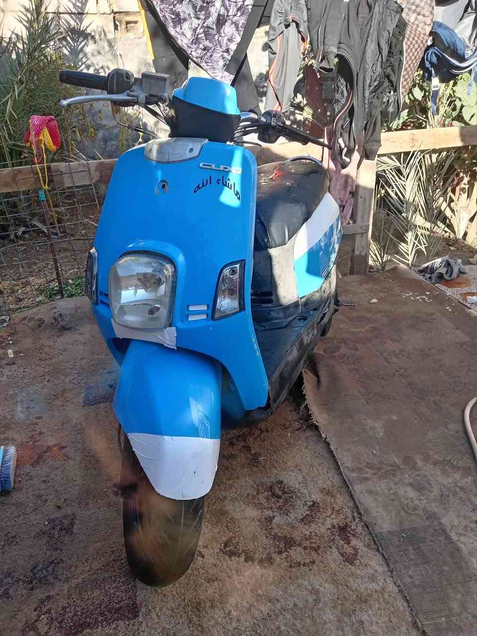 السلام عليكم دراجه للبيع بوليس كامله مكمله مانقصها شي مكينه 55
سعر 550بيها مجال سوق الشيوخ 
***********
