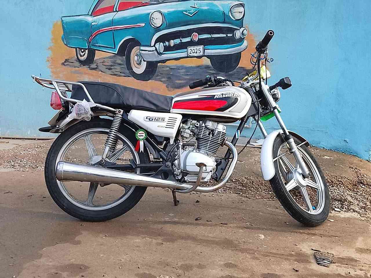 سلام عليكم ورحمة الله وبركاته 
اخواني دراجه للبيع 5كير موديل 2021اي عيب مابي السعر 375بي مجال للطيبين شراي خابر او تعال خاص  الرقم ***********
