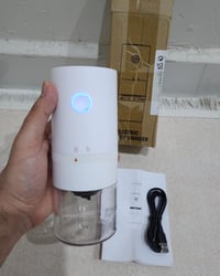 طاحونة قهوة • شحن • اسبرسو