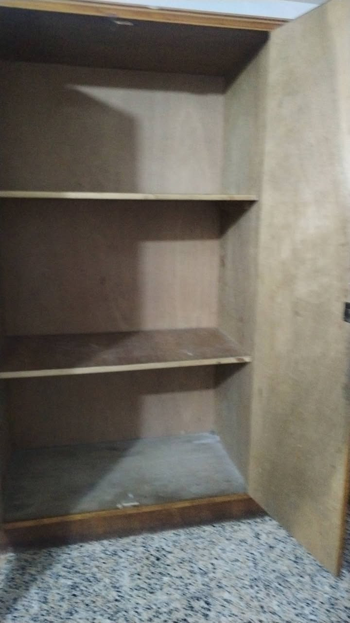 سلام عليكم كنتور صاج ٤ بوب تفصال داخل وخارج صاج سعره ٢٠٠
سرير نفر خديد ثقيل سعره ٦٠
نص تخم قنفات 5 مقاعد قنفه كبيره وكرسين ابو كوشات سعره ١١٠
مكاني عامريه الاسعار بي مجال بسيط للشراي
***********
