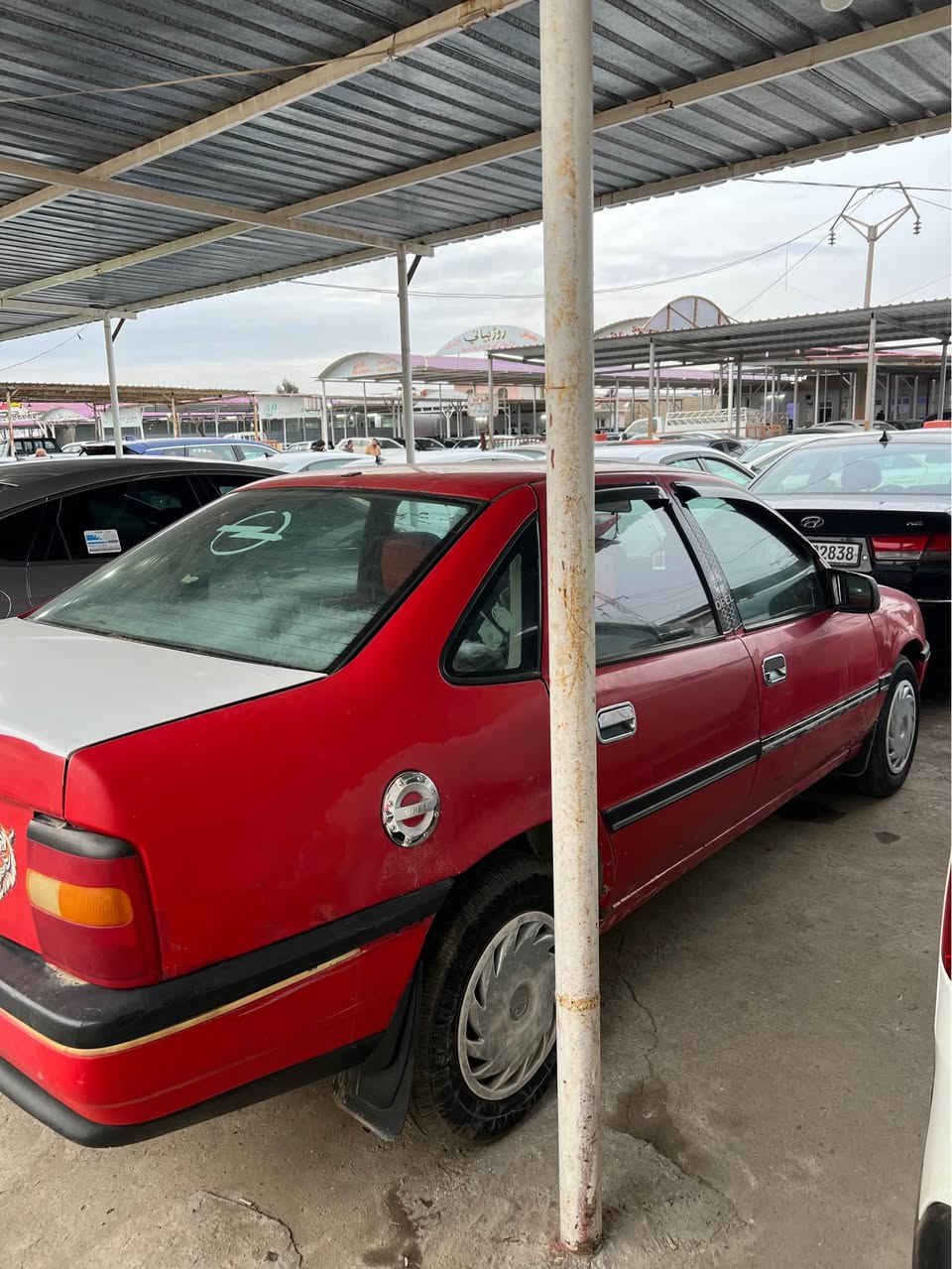 للبيع اوبل فيكترا موديل 1992 تحويل ووكالة شرط جمالي بخ سيارة كير محرك شرط سعرها 32 مجال بصيط عنوان شيخان تواصل كورك واتساب *********** دهوك, العراق
