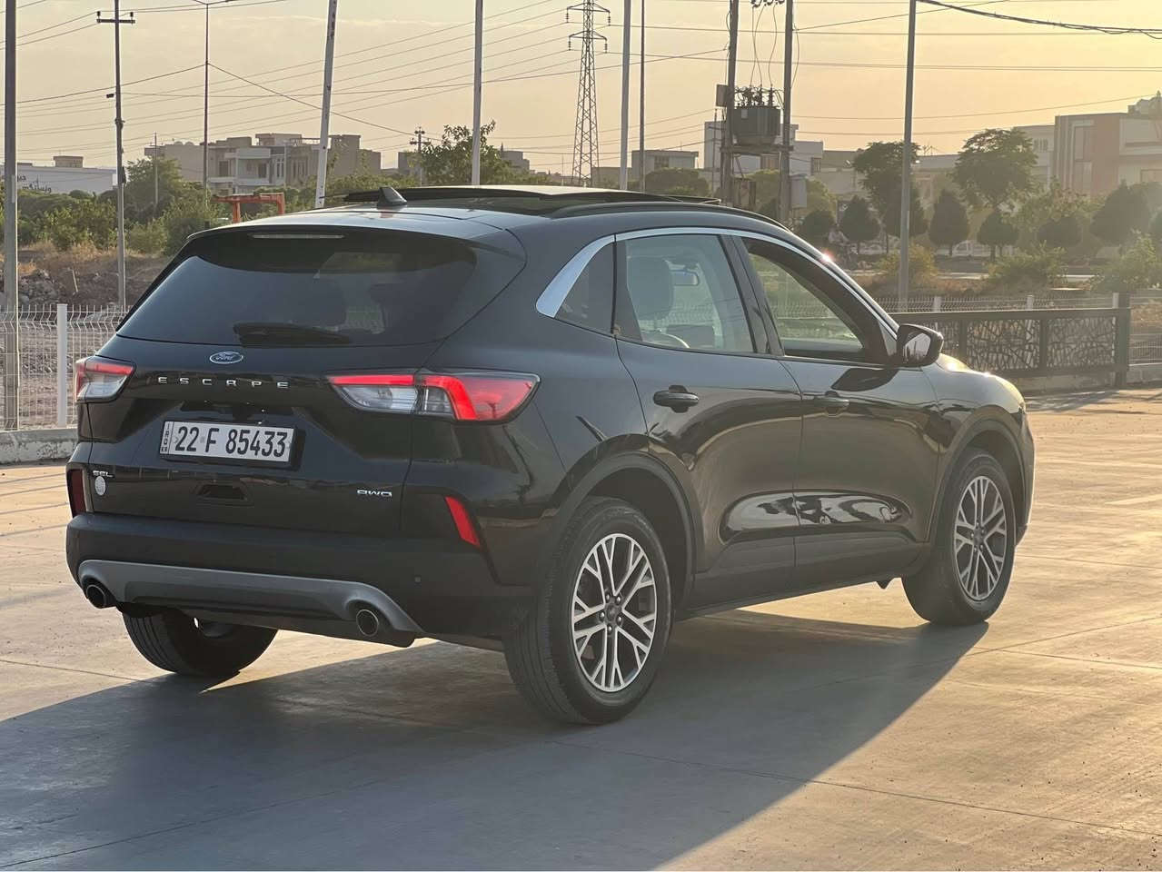 Ford escape 2021 SEL
فۆرد ئیسکەیپ ئێسی ئێڵ ٢٠٢١

١مواسەفات
٢راداری پێشەوە 
٣راداری پشتەوە 
٤راداری تەنیشت
٥حاسەی چوار دەورە
٦خەتی جادە
٧تەحدیل سورحە
٨بلاجکتۆر
٩لیدی پشت و پێش
١٠لایت زینۆن
١١کۆدی دەرگا
١٢پێنج کامێرە
١٣ئاوێنە ئیشارەت
١٤بەوابە
١٥تەبرید لەمس
١٦تەبرید مەرکەزی
١٧کوشن جڵد
١٨ناوزەرد و ناو ڕەش
١٩پانۆراما
٢٠ئۆتۆ هۆلد
٢١ئۆتۆ برەیک
٢٢گێر ماوس
٢٣برەیک بەسمە
٢٤کوشن کارەبای
٢٥کوشن گەرم
٢٦ سوکان گەرم
٢٧سندوق شەفت
٢٨ شەغال
٢٩لەکاتی تاریکی فوول پێدەبێت 
هتدد…..)
مودەی رۆیشتن ( 54000km )
ڕەنگ ( نیلی )
مۆدێل ( ٢٠٢١ )
بۆیاخ ( دوو پارچە دەرگا چەمەلخ )
شوێن رانیە 
تەلەفۆن بکە بۆ سحر 
ژ.م (***********)-(***********)

فورد إسكيب SL 2021

- 1 المواصفات
- 2 الرادار الأمامي 
- 3 الرادار الخلفي 
- 4 رادار جانبي
- 5 دائرة الدائرة
- 6 خطوط الشوارع
- 7 سورة تهديل
- 8 البلاغيكتور
- 9 الأمامية والخلفية
- 10 زينون لايت
- 11 رمز الباب
1٢5 كاميرا.
- 13 إشارة المرآة
- 14 بهاء الله
- 15 اللمسة
- 16 الثلاجة المركزية
- 17 الوسائد
- 18 الاسم الأصفر والأسود
- 19 بانوراما
- 20 أوتو هولد
- 21 فرامل أوتوماتيكية
- 22 جير ماوس
- 23 ما يكفي من الفرامل
24 وسادة كهربائية
- 25 وسائد دافئة
- 26 الدفة الساخنة
- 27 بوكس بافت
- 28 شاغال
29. في الظلام، سيكون الظلام ممتلئا. 
أنت تهدد.....)
مسافة المشي (54,000 كم)
اللون (النيلي)
موديل (2021)
الطلاء (قطعتان من تشمالخ)
إنه مكان. رانیە
اتصل بالسحر. 
جي إم (***********) - (***********) رانية, السليمانية
