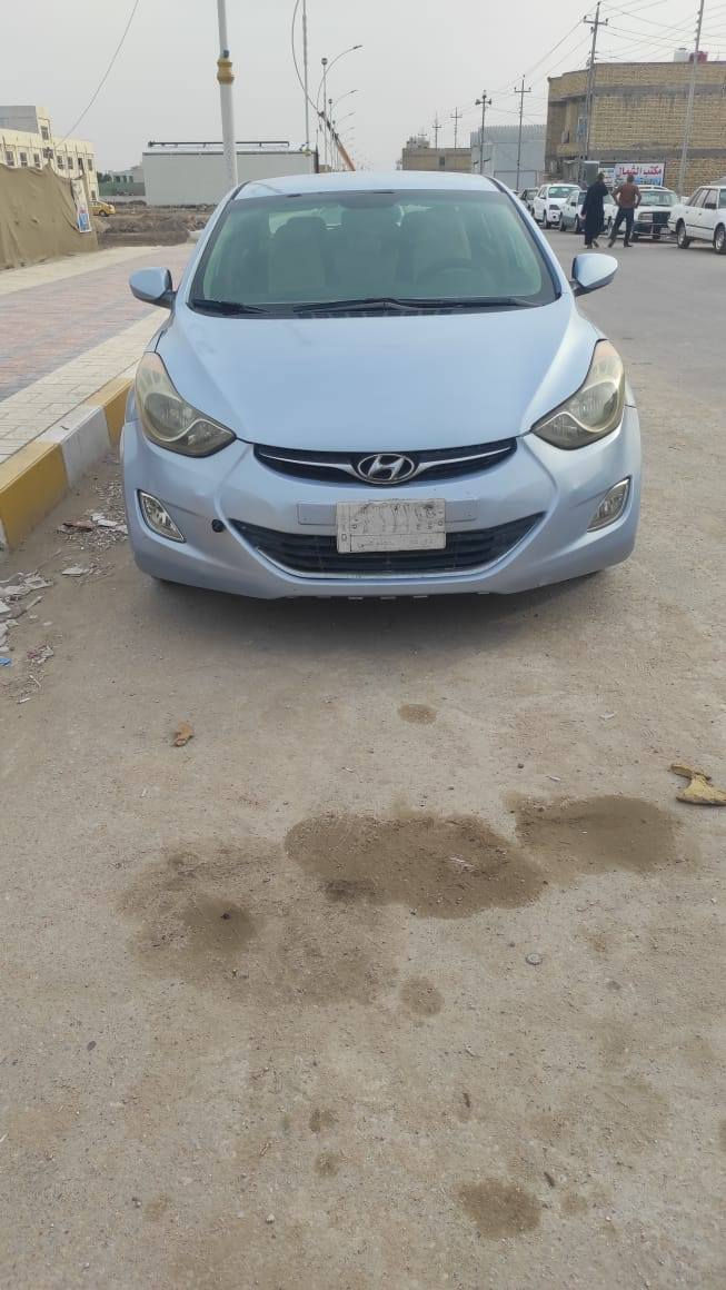 سلام عليكم النتره موديل 12خليجيه مكينته 1800سياره جاهزه منكلشي مكينه كير تبريد كهربايات طخم تايرات مكفوله من ضربه ولعيب شرعي سعر 85وبيه مجال رقم***********
