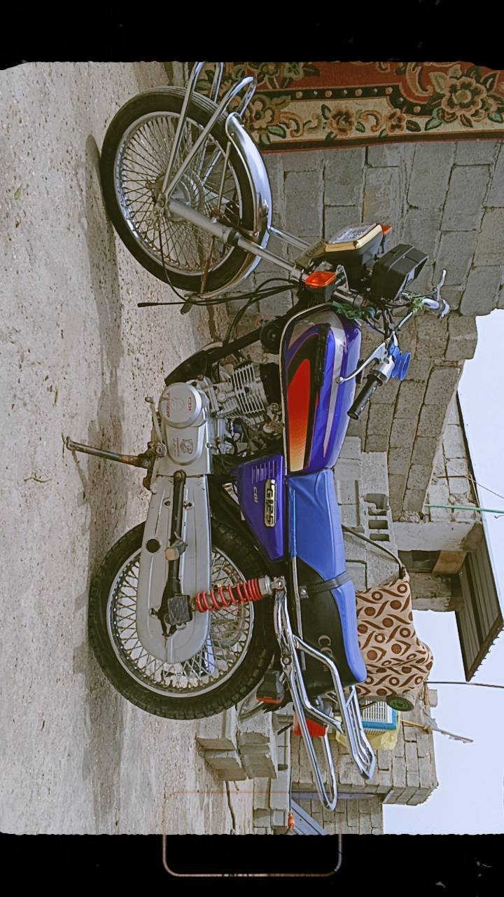 سلام عليكم دراجه للبيع تايكر 2020 مكفوله كفاله عامه أوراق اصوليه تايرات جدد محرك ما مفتوح كرهباءيات كامله مَكان بغداد الطيفيه سريع الدولي الجسر السابع السعر ٥٥٠ وبيه مجال قليل للستفسار الاتصال على الرقم التالي *********** 📲
