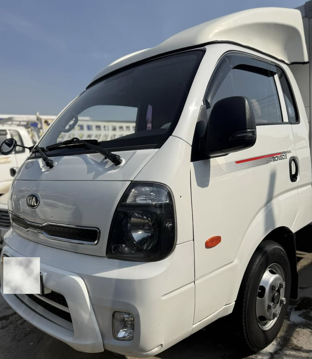 السلام عليكم فحل براد مسكر 2016
رقم بصره دولي سياره جاهزه للعمل
بدون نواقص تبريد امامي خلفي💯
تخم تاير كوري اصلي تاير خلفي (14)
العنوان بغداد الاستفسار 
***********
