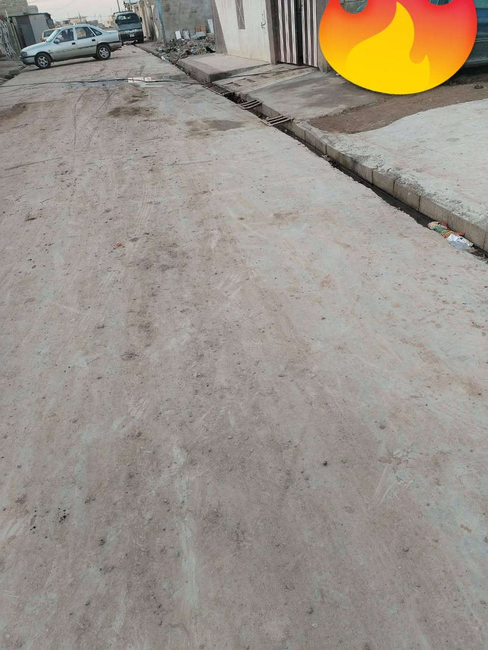 السلام عليكم كاع زراعيه 100مربعه بيها كرت مال بلديه ويوجد مي وكهرب وشارع المكان قرب جامع الرحمان منطقة ال90+السماح السعر 15مليون بيها مجال للستفسار‏‪***********‬‏ اتصال واتساب
