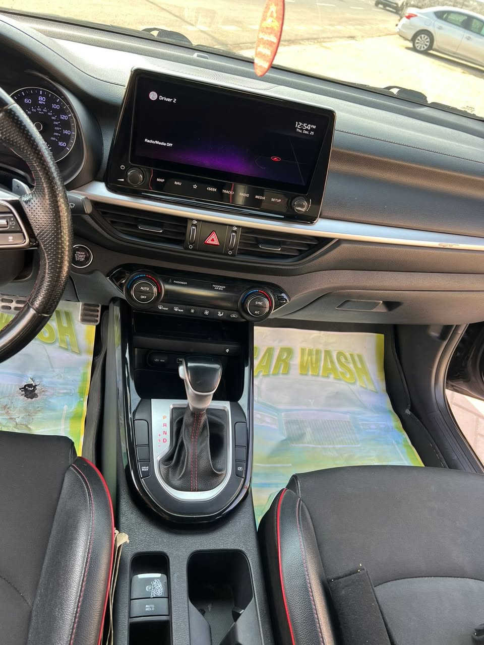 🚗 للبيع: كيا فورتي GT 2022
📍 مكان السيارة: بغداد – البنوك
📞 للتواصل: ***********
💰 السعر: 150 ورقة – قابل للتفاوض
📊 المسافة المقطوعة: 95000 مايل
🛠️ المحرك: 4 سلندر – 1600cc توربو

⚠️ أضرار السيارة:
• وارد أمريكي
• تم تبديل البنيد
• إيرباك السترن فقط وراجع سستم
• صور الحادث مرفقة مع الصور

📌 تفاصيل إضافية:
• رقم السيارة بغداد الدولي الجديد
•    بسمي   تحويل مباشر
• لون السيارة أسود
