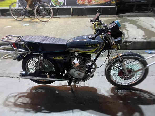 إسلام عليكم تايكر موديل ٢٣ماطور اخو الصفر حيل نضيف 

سعره ٦٥٠وبي مجال  

***********
