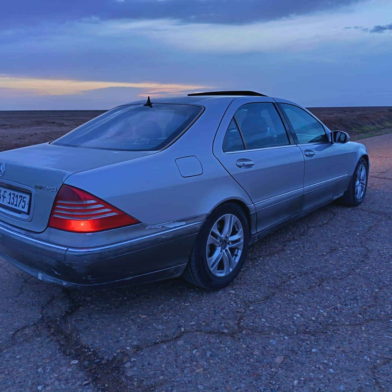 2003 بديS600 باب طويل فول 1/1  محرك 500
رقم بصرة دولي بإسمي 
اصل هيدروليك وشادلها لوي ودبل بلادي
للاتصال واتساب ***********
