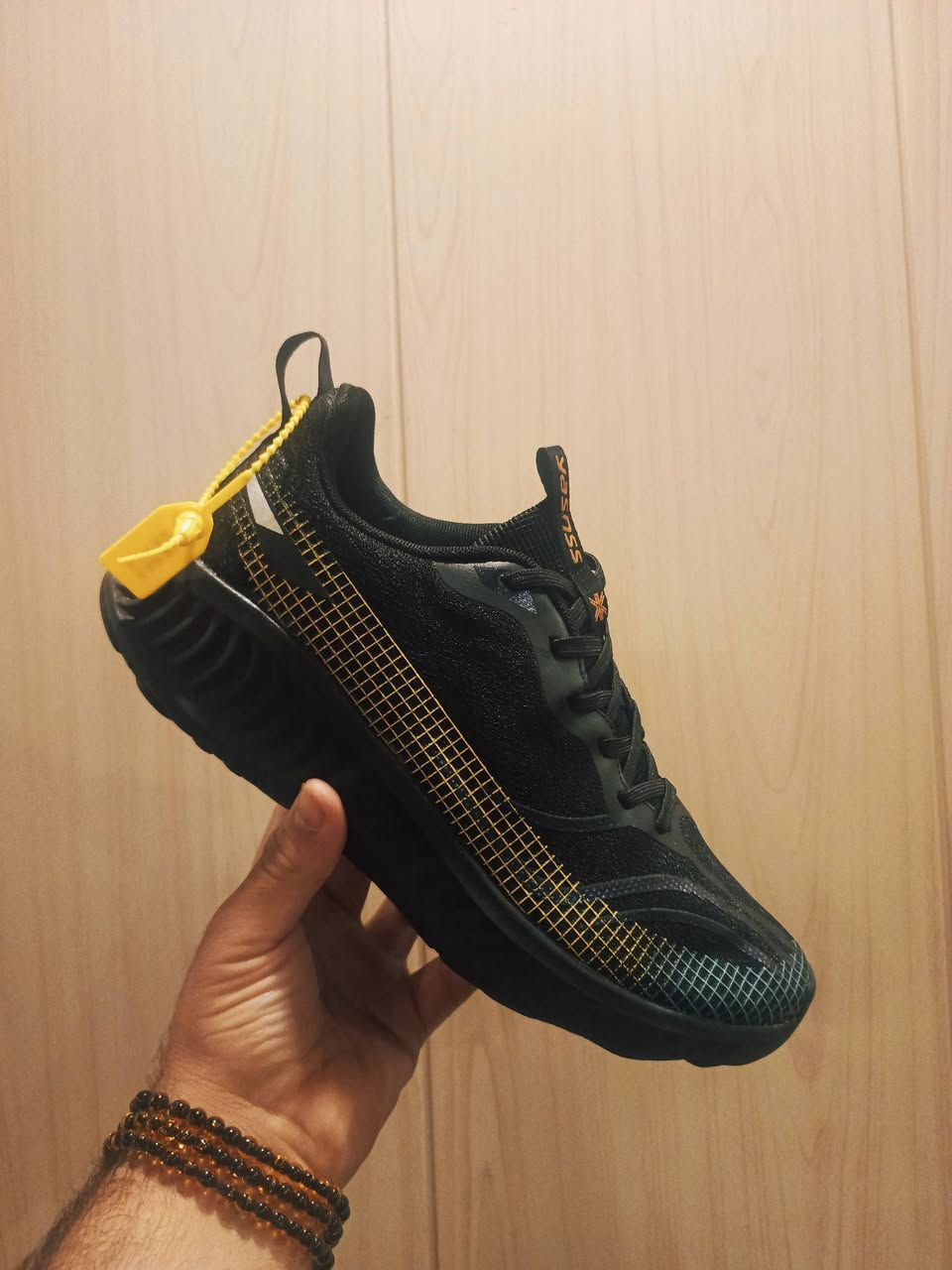 كسر باله 💯🔥
ترانشوزات براندات اصليه وزن صفر 
سعر القطعه ب12 الف💸💀

توصيل موجود داخل الحله 
***********🖤
