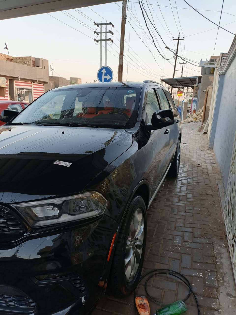 السلام عليكم دورنكو 22بغداد باسمي فول مواصفات فتحة رادارات شاشه جبيره فورويل ماشيه ٣٠ ميل 
حادثها باب عكس السائق تبديل نفس اللون
 وجاملغ السائق مبدل ومصبوغ 
بدون دواخل السياره شرط الفحص 
راديترات شركة جاهزه من كلشي 
***********
***********
مكانها ديوانية 
ب٢٥٥
