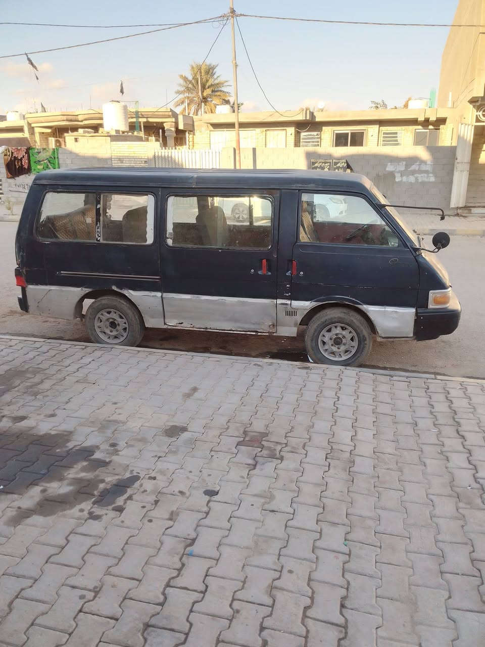 السلام عليكم
بستا للبيع موديل 95 
رقم احمر ديالئ 
كير خير من الله 
مكينه بيه تبخير قليل 
بم دينمه سلف خير من الله 
تخم تاير باتري جديد 
السعر المطلوب 19 وبيه مجال لشراي 
اتصل ودلل *********** 
مكان السياره واسط صويرة
