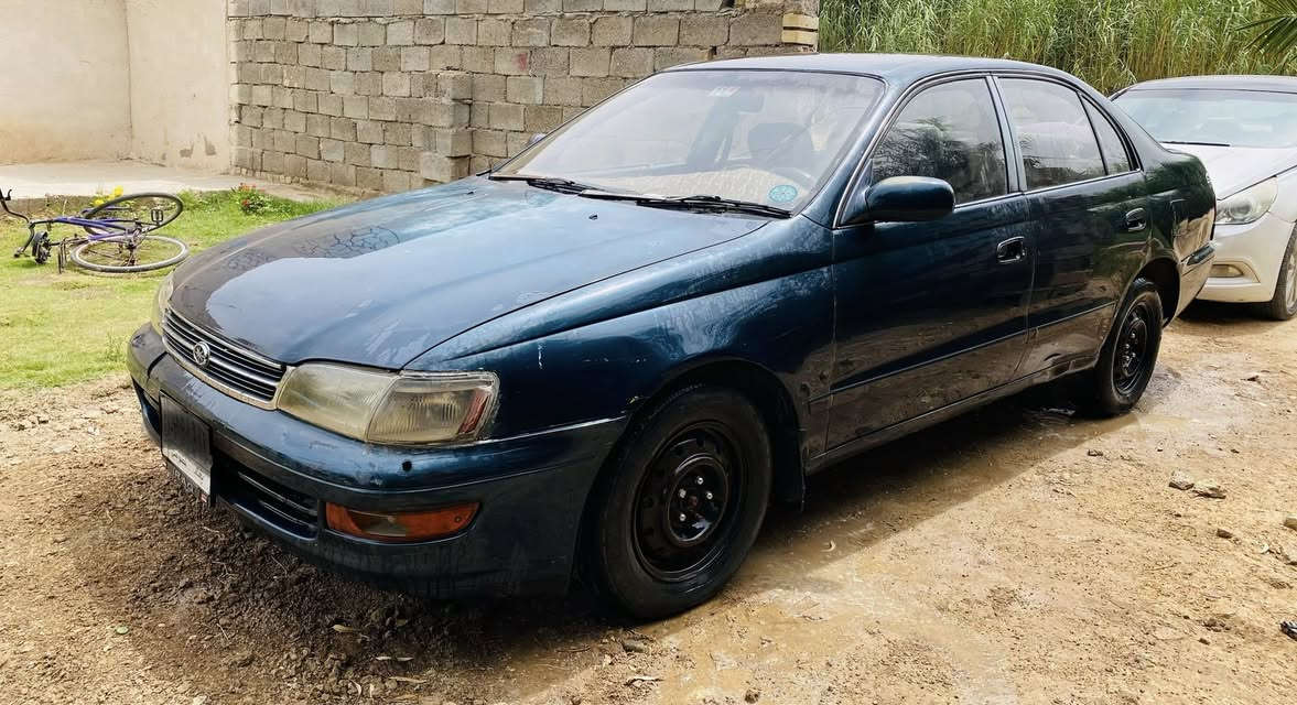 السلام عليكم سياره كورونا للبيع موديل 91 سيارة رقم بغداد الماني سيارة حائز ثالث  ما اندال راعيه ابيع كوم حديد السعر 28 بيه مجال سيارة نضيفة اتصل ***********
