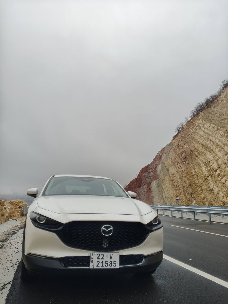 مازدا CX-30 2024S
ڕەنگی سپی سەدەفی   ویل16 ، ڕادار ، خه تي جاده -ئاوینە ڕادار ، ئاوینە ئیشارات-ئوتو ستوپ  ، سوکان ڤۆلیوم ، سوکان تەلفون ، بصمە ، بریک بصمە ،  ، شاشە ،لایت لید و حدسە و   بگ لایت لید ، کامیرە  و 360پلە ڕادار.. زۆر مواسەفاتی تر
ته نها بۆنیت بۆیاغە   
مەکینە 2.5 بێ توربۆ AWD
تەنها 18 مایل ڕۆشرتووەو
دینارێ مەسرەفی تێدا نیە
ناونيشان -سليماني 
ژ.م *********** 
نرخي 165 ورقه كه ميك معامه له
ڕقم شانسی
3MVDMBAM4RM686488
