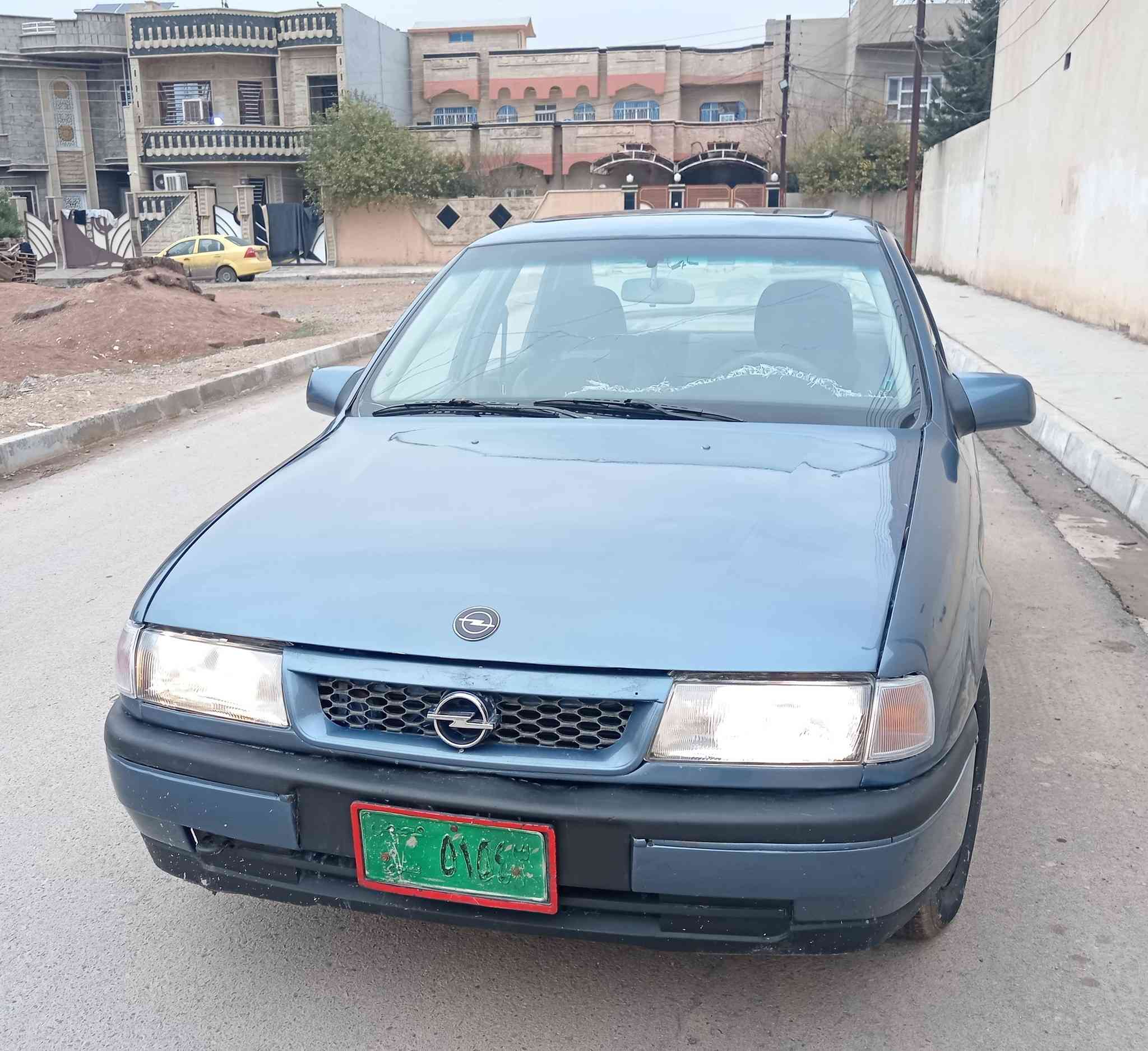 اوبل فكترا مديل 1989 حجم 16 مصبوغه عام جماليه  داخلها نضيف طخم نضيف بدون خياس لايتات بك لايتات مري جدد هند بريك شغال سياره جاهزه سنويه خضرا وتحويل مباشر كابون بانزين بيها السعر 30
***********
***********
