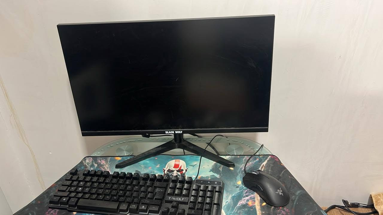 #RTX4000
كرت قوي بقوه RTX3060
i9- 9880-H الجيل 9 
رام 16GB DDR4
SSD 1T M2
RTX 4000 8G
السعر 850الف 
بيها مشكلة صغيرة انو شاشه 60H 
بس عادي عندي شاشة خارجية 144H 
اذا تاخذها ويا الابتوب احسبها عليك ب900الف

للحجز عبر واتساب او اتصال ***********
