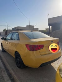 كيا فورتي موديل ٢٠١٣ ضررها من امريكى باب الصدر تبديل و جاملغ جهه اليمن...