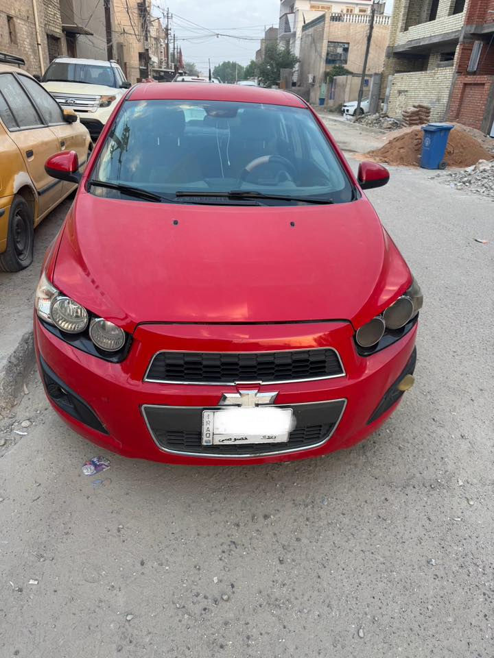 شوفر سونك 2013 كير عادي محرك 1800 وارد امريكي حادثها جاملغ ايسر فقط مصلح ومصبوغ ونص باب السايق ويا
سياره كير ومحرك وتبريد وكاله نظيفة كلش صار 5سنوات عندي وسنويه ب2028 تنتهي مكان بغداد رايدها ب55 ورقه وبيها مجال
الاستفسار الاتصال ***********
