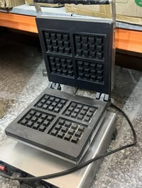 أغراض مطعم • جهاز وافل • كربلاء حي التعاون