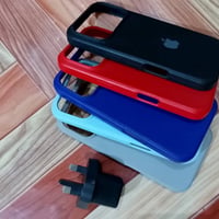 للبيع ايفون 17 برو كارتونه لشاحن كامل كدامك بعده بضمان كلشي مابيه بطار...