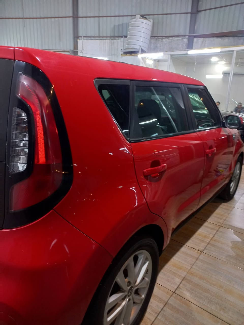 كيا صول موديل ١٨ رقم ميسان تحويل ثاني يوم السياره جديده مكينه ١٦٠٠ جي دي مامفتوح بيه برغي السياره كفاله عامه مكان السياره ميسان لاتصال ***********السعر ١٣٧
