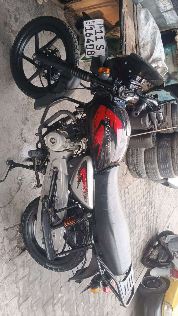 يالله
بوكسر جبلي للبيع موديل 23نزول 24 مرقم كامل لوحه وسنويه نكليزي مكفوله كفاله عامه ماشيه 14 الف جيب فيتر وفحص مكاني بغداد 
***********متواجد وتساب
