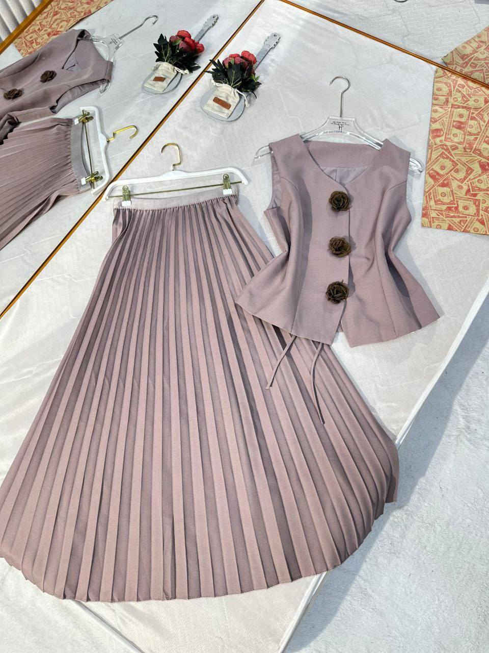 👇👇 بسم الله توكلنا على الله 👇👇

👌👌 ومازال لدينا إبداع لم يصل إليه أحد 👇
الكولكشن الرمضاني يبدا من هنا 📍

✨✨✨ أحدث صيحات الموضة العالمية لعام 2026
🎨🎨 الألوان :-كما معروضه + لون رصاصي 

سوت العيد  ♥️  طول كامل ردان  خامة دابل صيفي 

قياساات ٣٨-٤٨

للحجز والاستفسار على الخاص 
 
توصيل جميع محافظات العراق 🚚


**إذا كنت صاحب هذا الإعلان وتريد حذفه لأي سبب، رجاءا أرسل رسالة إلى الدعم الفني**