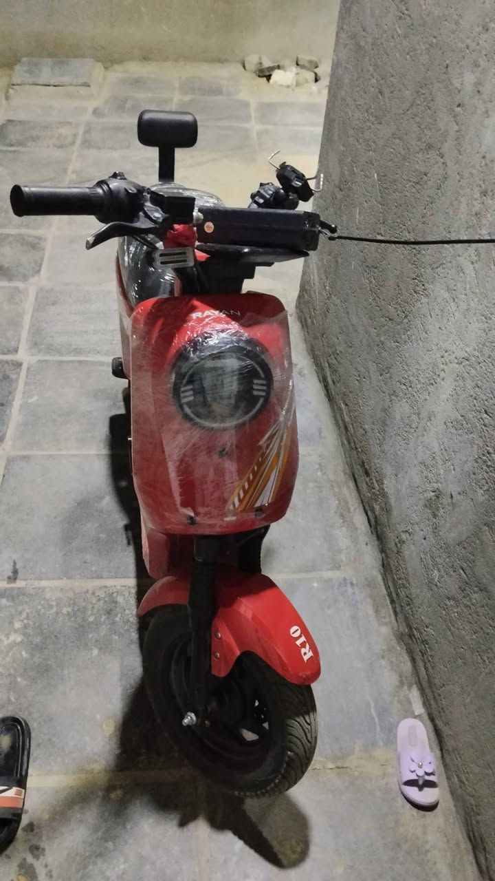 سلام عليكم 👇 دراجه شحن للبيع نضيفه بس عوزها بطاريات 
السعر 300وبيها مجال العنوان ناصريه تضحيه متواجد خاص


**إذا كنت صاحب هذا الإعلان وتريد حذفه لأي سبب، رجاءا أرسل رسالة إلى الدعم الفني**