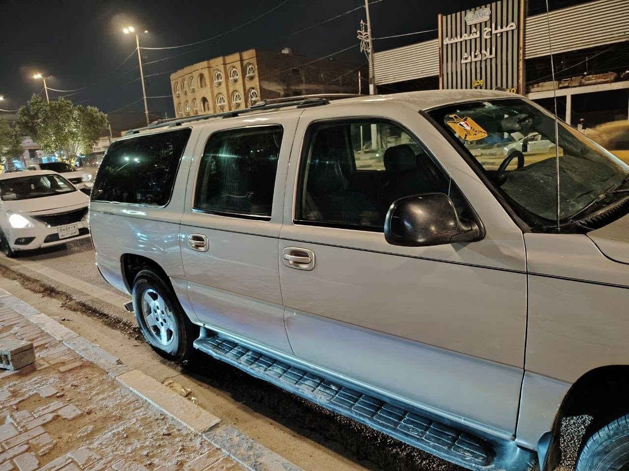 السلام عليكم
شوفر ليت مديل ٢٠٠٤رقم بغدادبسمي
بيع او امراوس حسب القناعة 
عنوان نجف للستفسار ***********
