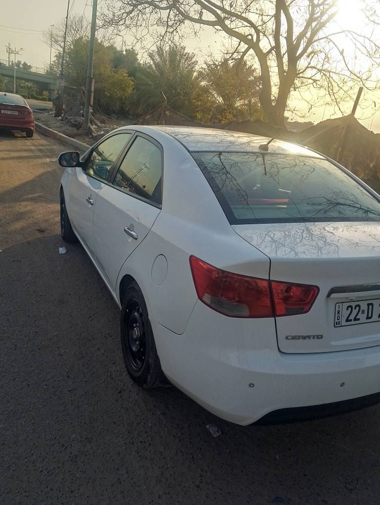 سيراتو موديل 2012 السياره جاهزه محرك كير تبريد حداديه بيه صبغ الهلال مال الجاملغ الخلفي وعابر على باب اشويه سنويه 230 هزه جديده السعر 92 العنوان بابل *********** بغداد, العراق
