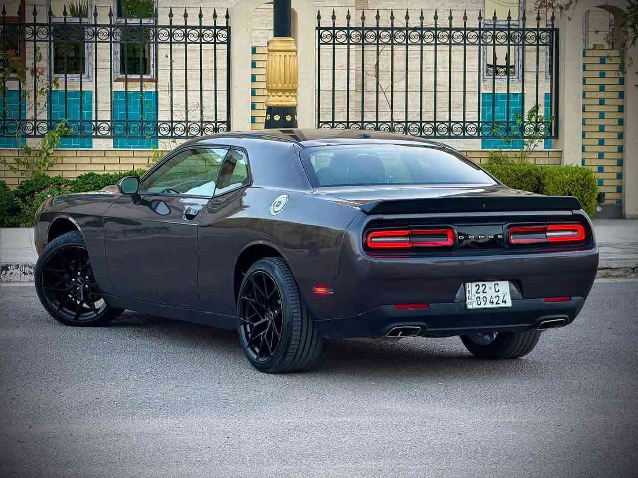 💵الـــــســعـــــر: ١٦٥   بيه مجال حك جية
🛞نــوع الــمـركـبة:- دوج - جالنجر 
🪙الـــــمــوديــــل:-2021
⚙️حــجـم الـمـحرك:-3.600 
🧭الــــعـــــــــداد:76.000 الف مايل
💌الـــــــوحـــــــة:-أربيل شركة تريد تحويل لو وكالة 
😍ايــــربــاكـــات:-سليمة

الضرر:- خلفي تبديل قبق الجنطة + جاملغات صبغ 
السيارة جاهزه من كلشي   بجم كبس

💎💎الـــــــمــــواصــــفــــات💎💎

1-شاشة كبيرة 2- كامرة خلفية- 3-تحكم أستيرن 
4-بصمة تشغيل 5- بصمة ابواب 6- لد نهاري 
7- لايت زنون 8- ويل كب حجم 20 

لاتصال *********** مكان سياره كربلاء ———————————————
