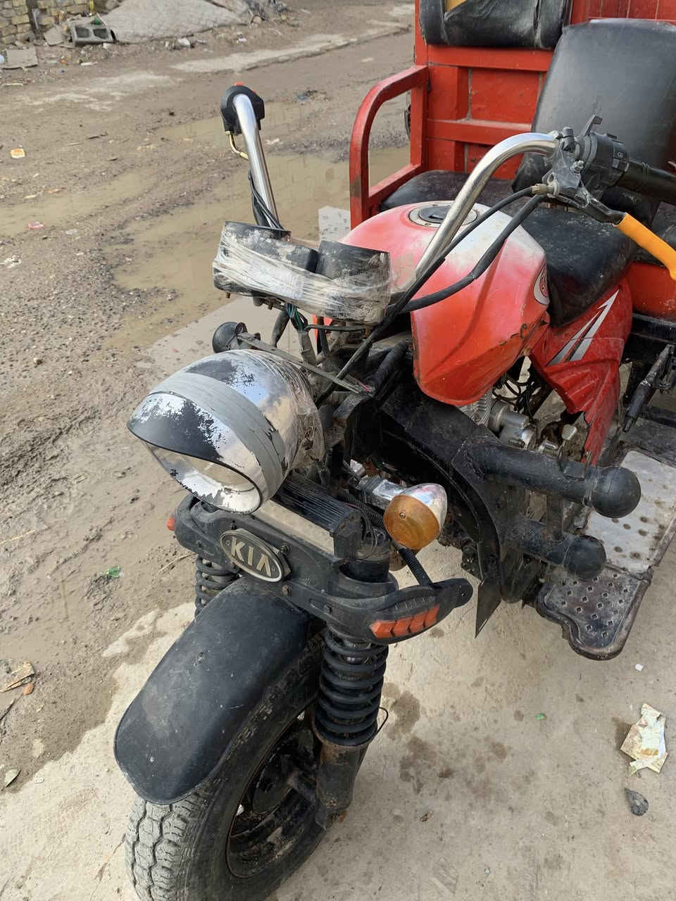 ستوته همر موديل 2014 مكفوله كفالة عامة ارراق بااسمي احولك مباشر  السعر 13000 مامتواجد ع الفيس ***********
