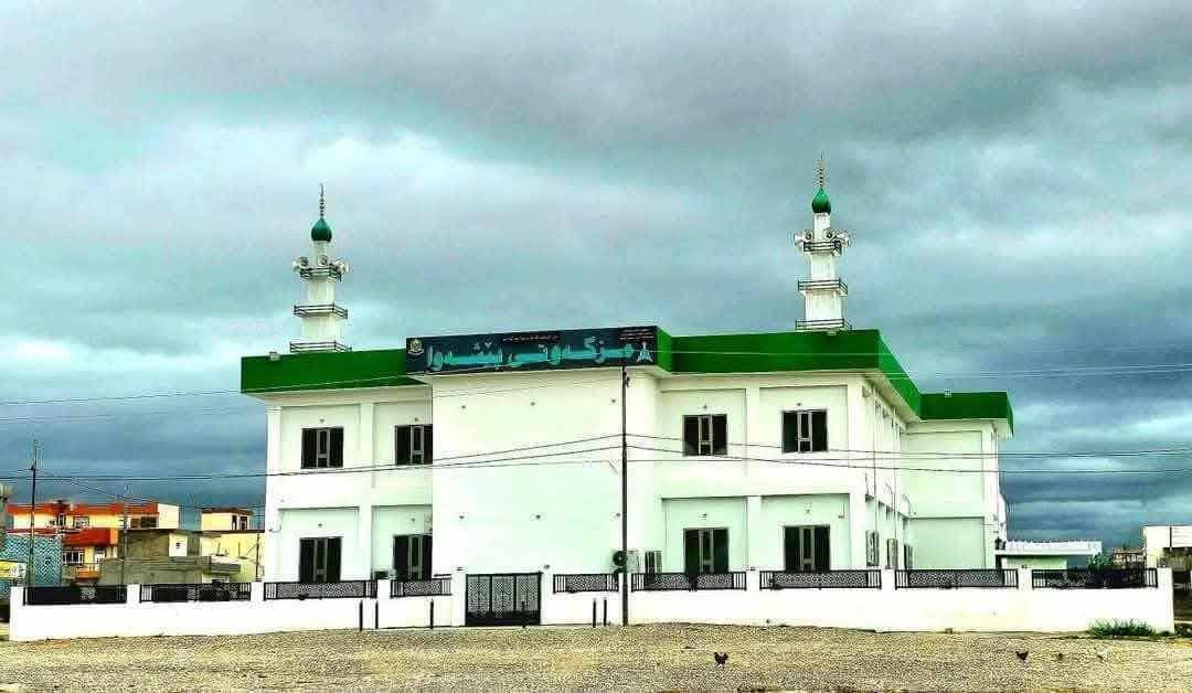 خــانوو120م نرخی 165گڵاومعملـە  لـەڕزگــــــــــــــــاری👉
گــشــت ژووری کـــانی کـاملا دەکـتدی بــۆکـــــــراوە 🙋
پـەلــــــە بـکەو لـەدەســـتێ خـــۆتـی دەرمـــــــــــاکـــــــــــــە
140هـــەزارکــرێ دەکـــــــات ء گـەربــۆگـــرێ بــــــیکــریت
#خانووی_مۆدێرن بۆ فرۆشتن ⛪💒
ناونیشان 📍 ناحیەی ڕزگاری (سموود)

◼️ گەڕەکی سەنگاوییەکان 🌆💒 
◼️ ڕووبەری 6 بە 20 = 120 مەترە 📏📐
◼️ ریگەپیدانە بەمەرجی وەکالە عامە ✅
◼️ ڕووی لە خۆری ئێوارەیە 🖼️🌄

🔴 ژوورەکانی ئەم خانووە پێکهاتووە لە ⬇️

🔶 میوان 🪑🚪
🔶 مطبخ ☕🫖
🔶 مساعد مطبخ ☕🍽️
🔶 هۆڵێک 🖼️
🔶 دوو نوستن 🛋️🛏️
🔶 ڕۆشنایی 🪟
🔶 مشتەمەلات 🛁🚿

 
بۆ زانینی نرخ 💵 تەنها خاڵێک لە کۆمێنت دانێ ڕاستەوخۆ بە نامە نرخەکەیت پێ دەگات یان پەیوەندی بکەن بەم ژمارانەوە 📲📞📳***********هێمــــــــــــــــــــــن

ئێوەی بەڕێزیش هەر موڵکێکتان هەبوو بۆ فرۆشتن یان ویستان بیکڕن دەتوانن ڕەسم و زانیارییەکانتان بنێرن بۆ ژمارە ڤایبەری 📳✅ ***********هێمــــــــــــــــــــن
