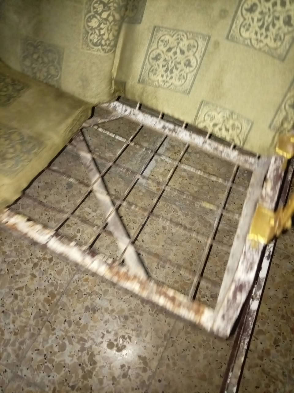 للبيع تكمة ب١٠٠ وبيهة مجال


**إذا كنت صاحب هذا الإعلان وتريد حذفه لأي سبب، رجاءا أرسل رسالة إلى الدعم الفني**
