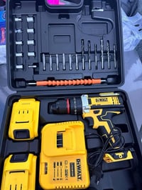 دريل شحن • ديوالت • ثلاث وضعيات