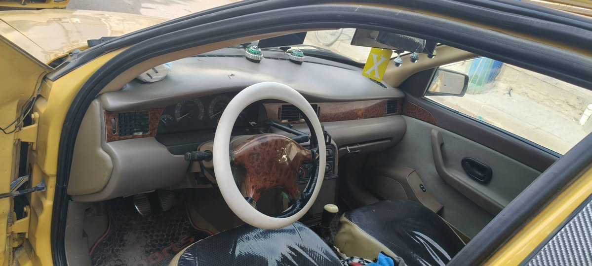 سلام عليكم
مكلف بنشر

سمند

موديل 12 محدثه 17

سياره جاهزة من كلشي 

تخم تاير جديد 

حدادية ستوني مسوية 

مكينة كير كفالة 

مصبوغه حزام الجماليه

مصفره هيئه ومرور 

تحويل ثاني يوم 

سعر 42 وبيه مجال 

مكلف بنشر لا ترسلني هذه راقم صاحبه

***********ماعندك رصيد بي وتساب 

علمن سياره مكانه الديوانية قضاء الشامية
