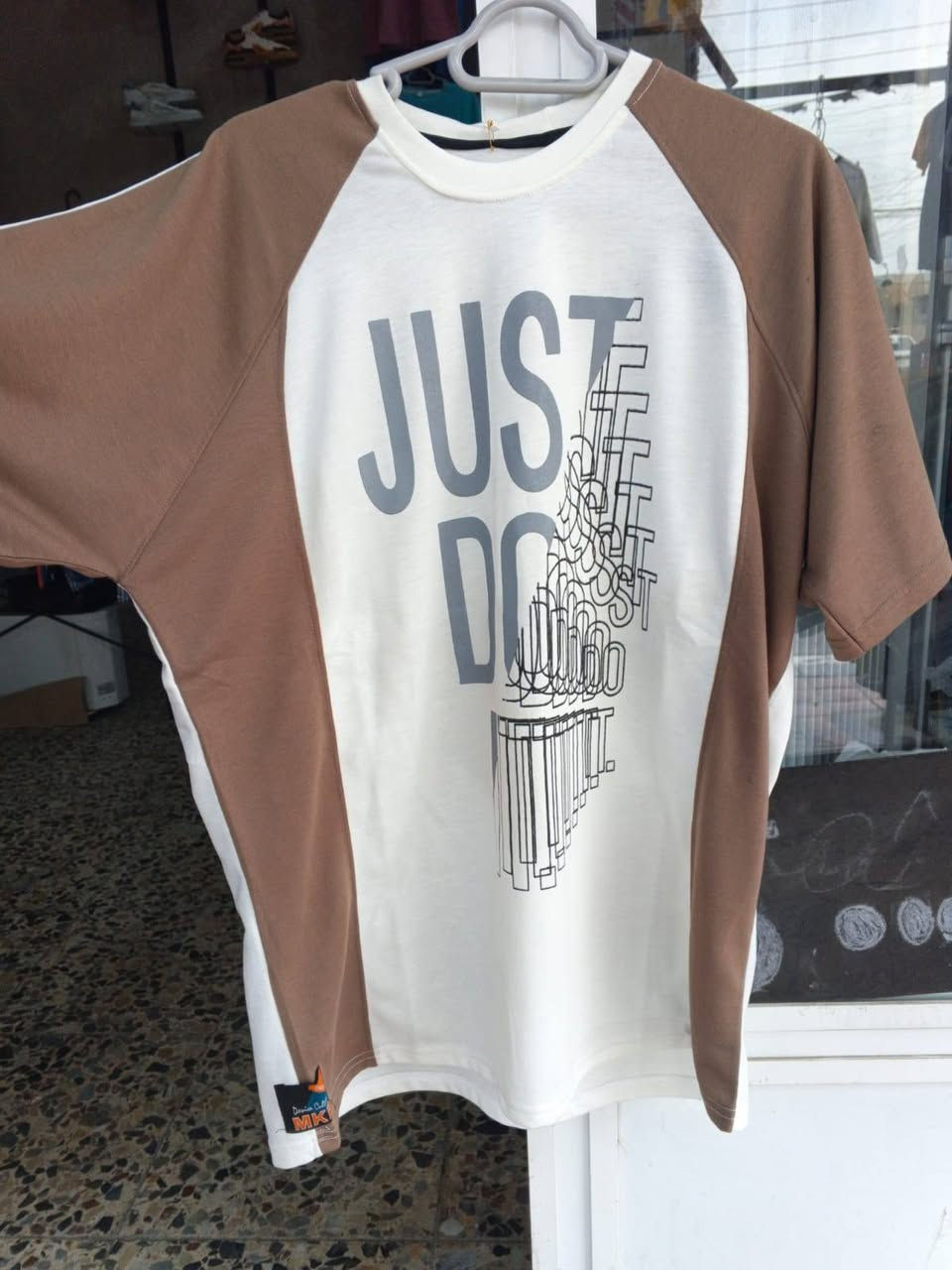 بديات شبابيه خامه قطنيه تخبل قياسات مختلفه سعر القطعه ٦٠٠٠ الاف وبس يوجد توصيل


**إذا كنت صاحب هذا الإعلان وتريد حذفه لأي سبب، رجاءا أرسل رسالة إلى الدعم الفني**