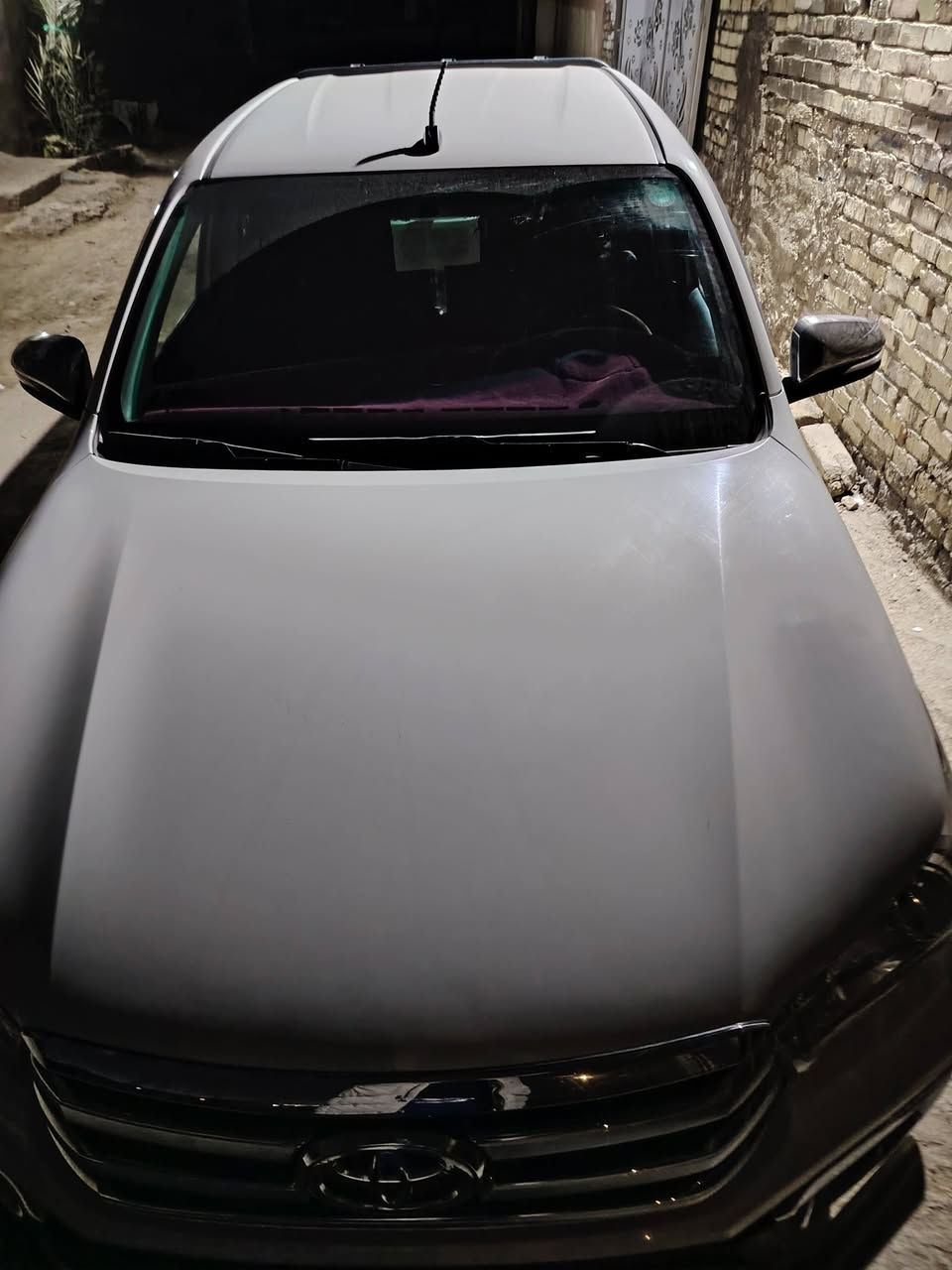 سلام عليكم
هايلوكس 2017 السياره جاهزه خير من الله بيه باب الوره شبر صبغ وباب العبري اصبعين صبغ
***********
